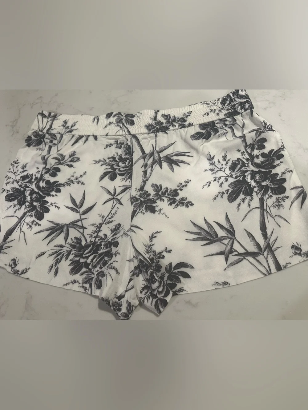 Loft Black & White Floral Pull-On Shorts